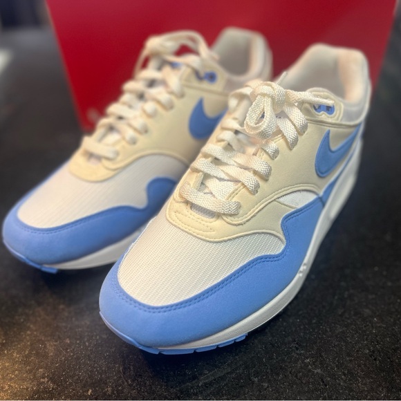 Sz 11.5 Nike Wmns Air Max 1 'Royal Pulse' - Picture 2 of 7